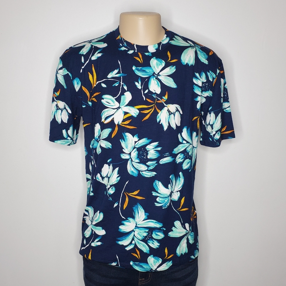 Men's Floral Hawaiin Print T shirt